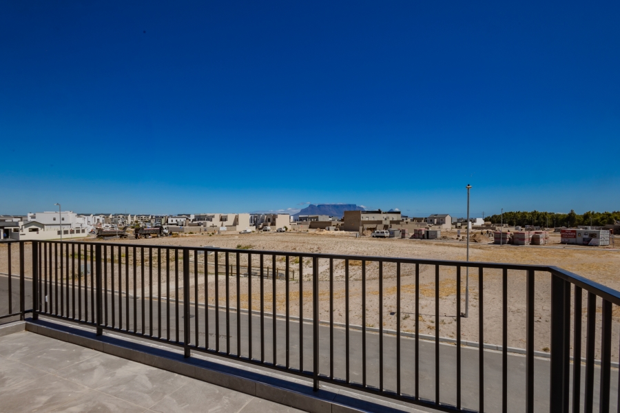 4 Bedroom Property for Sale in Sandown Western Cape